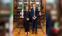Sheinbaum se reúne con el abogado de Pedro Castillo, expresidente de Perú, en Palacio Nacional