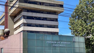 Soldados y policías están replegados en el lugar para disuadir un probable rescate