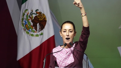 Sheinbaum tomó protesta a los Comités de Defensa de la 4T