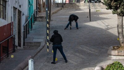 Los hallazgos ocurrieron las primeras horas de este sábado y atendidos por elementos de seguridad