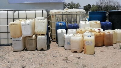 Se aseguraron 2 bodegas
