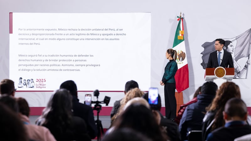 “Está fuera de toda proporción”, Sheinbaum rechaza ruptura diplomática con Perú