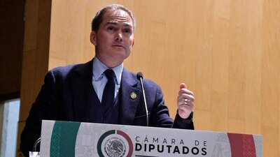 El diputado trabaja en la propuesta de ley sobre ciberseguridad