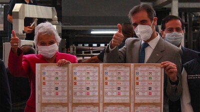 Impresión de las boletas para las elecciones