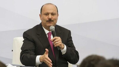 El exgobernador de Chihuahua es investigado por delitos de peculado