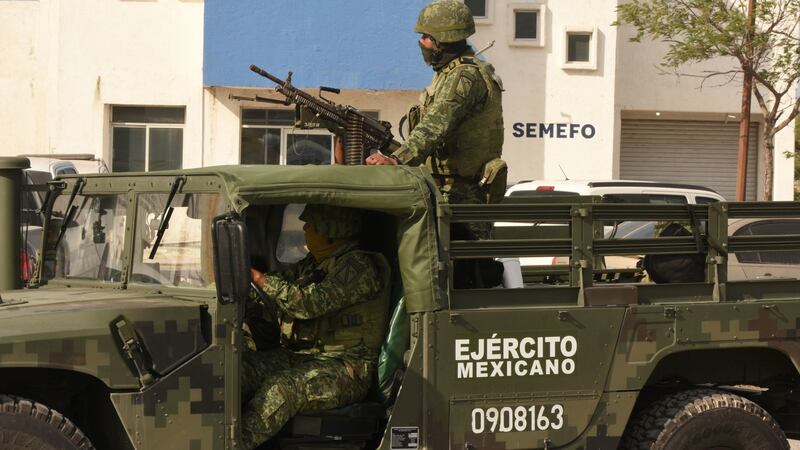 Rescatan a 2 agentes de la SSPC que fueron privados de la libertad en Michoacán, confirma Harfuch