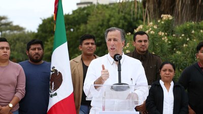 Por gira en Cancún, Quintana Roo, Meade propuso su lineamiento