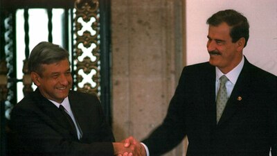 Esta fotografía de AMLO con Fox seguro ya es de las prohibidas del tabasqueño