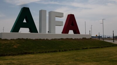 En afluencia de pasajeros en noviembre de 2022