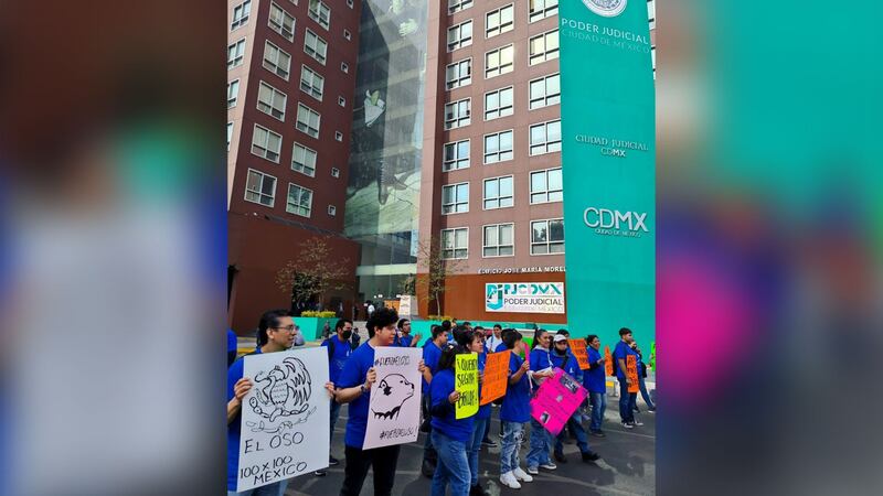 Trabajadores de ‘El Oso’ logran mesa de diálogo con autoridades tras bloqueo