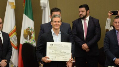 El priista se mantendrá en el cargo los siguientes 6 años