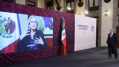 El presidente considera que se pueden tomar en cuenta para recibir la presea