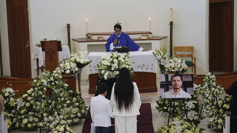 Líderes de ‘Los Blancos de Troya’, estarían tras de homicidio de empresario limonero