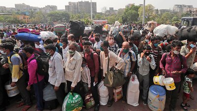 El país registró 352,991 nuevos contagios este lunes