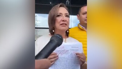 La aspirante presidencial presentó la documentación este lunes