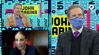 En pleno programa, los conductores de John y Sabina tuvieron un fuerte desencuentro y ventilaron sus diferencias