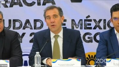 Afirmó que se debe pensar la reforma, pues están en riesgo 30 años de avance