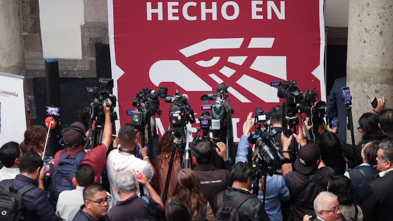 Los trogloditas de la política