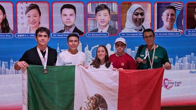 Los 5 participantes en el certamen también se reunieron con autoridades diplomáticas mexicanas