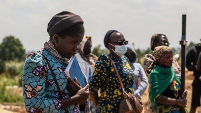 Así enterraron a una bebé de seis meses que murió por ébola en la República Democrática del Congo