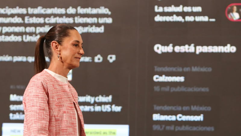 Acorralada y sin iniciativa