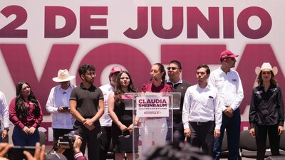 La candidata estuvo de gira por el estado de Chihuahua