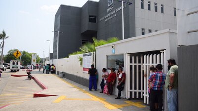 El IMSS recomienda que las personas que quieran hacer trámites eviten contratar gestores.