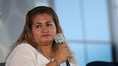 Ceci Flores presentó su libro Madre Buscadora en la Feria del Libro de Coyoacán en la CDMX