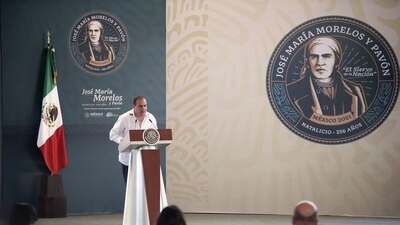 Afirmó que si su gobierno pactara con el crimen organizado, las personas que parecieron en la foto con él, no estuvieran detenidas