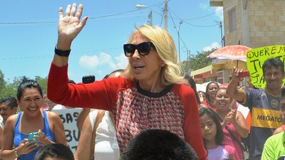 La conductora señaló que tiene interés en la propuesta, pues podría impulsar servicios de guarderías