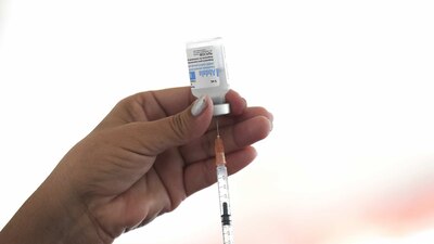 Esta variante de Covid-19 podría disminuir los anticuerpos inducidos por vacunas de ARN mensajero y por infecciones previas