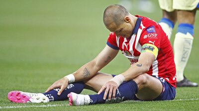 Las Chivas no tienen su mejor torneo: 'Chicharito' no ha podido ser la estrella del equipo