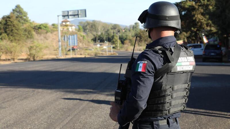 Enfrentamientos en Tingüindín y Apatzingán, en Michoacán dejan 2 policías muertos