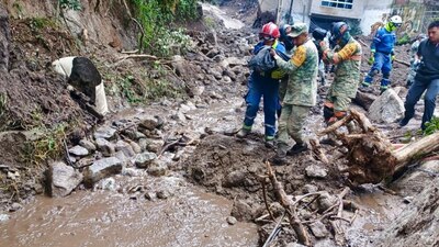 Suma a 9 el número de muertos tras el desgaje de un cerro sobre viviendas