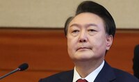 Presidente de Corea del Sur defiende la ley marcial que lo sacó del poder