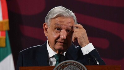 Fue cuestionado sobre las protestas mantienen integrantes de la CNTE en el Zócalo