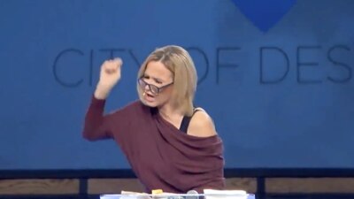 Paula White es conocida por ser la asesora espiritual del mandatario republicano