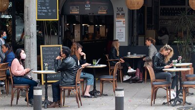 A partir del lunes, los restaurantes de la Ciudad de México podrán cerrar a las 22:00 horas