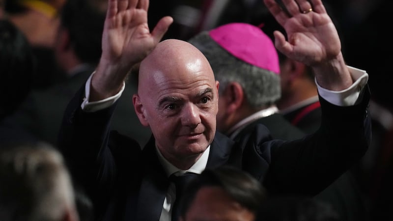 Infantino perdió confianza por engañar y ponerse por encima del colectivo: UEFA, Concacaf y AFC