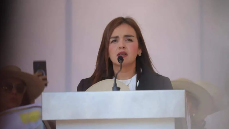 Congreso de Michoacán declara ‘persona non grata’ a Grecia Quiroz y otros funcionarios de Uruapan