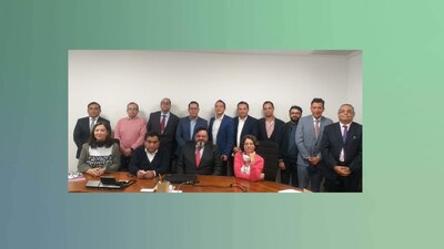 En el lugar de Trujillo quedó Tonatiuh Herrera , hermano del secretario de Hacienda, Arturo Herrera.
