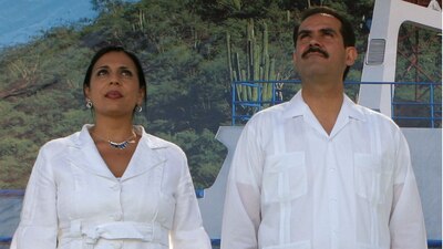 Iveth Dagnino junto al exgobernador de Sonora, Guillermo Padrés