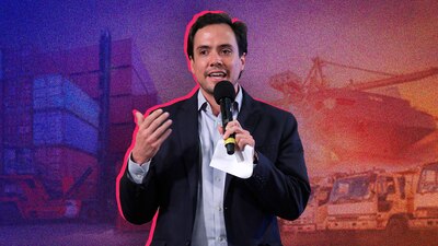 Fue nombrado como subsecretario de Comercio Exterior