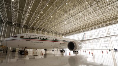 El avión presidencial lleva un año en California y no ha podido venderse