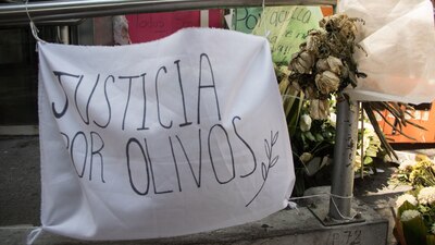 Los afectados pro el accidente de la L12, aseguran que las autoridades no pretenden pagar un solo peso adicional