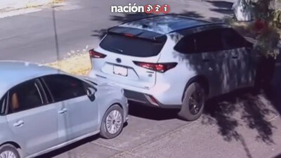 Los hechos ocurrieron en calles de Ciudad Satélite y todo quedó captado en una cámara