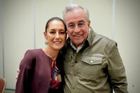 ¿Por qué sostiene Claudia a Rubén Rocha?