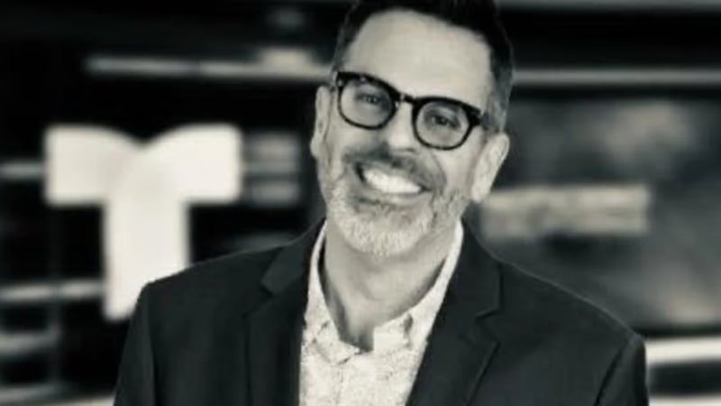 Muere el presidente y gerente general de estaciones de Telemundo tras desplome de nave en África