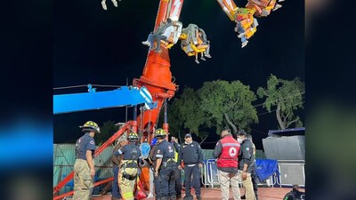 Las 24 personas quedaron atrapadas en la parte alta del juego, no se reportaron heridos