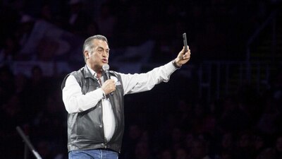 'El Bronco' arrancó, oficialmente, su precampaña este sábado